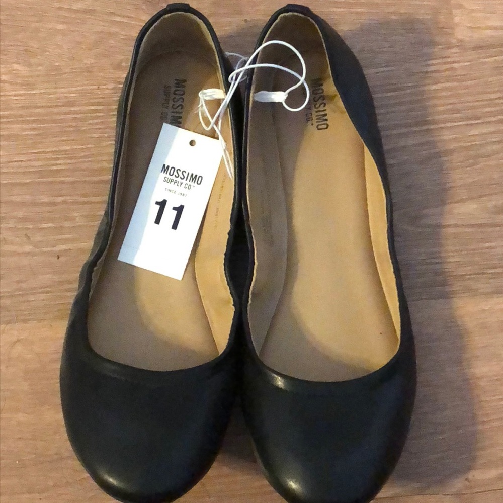 Black flats size 11